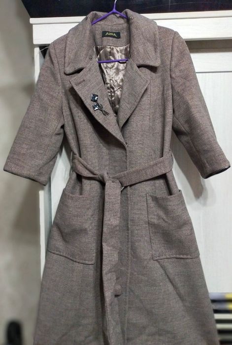 48 razmer palto sotiladi