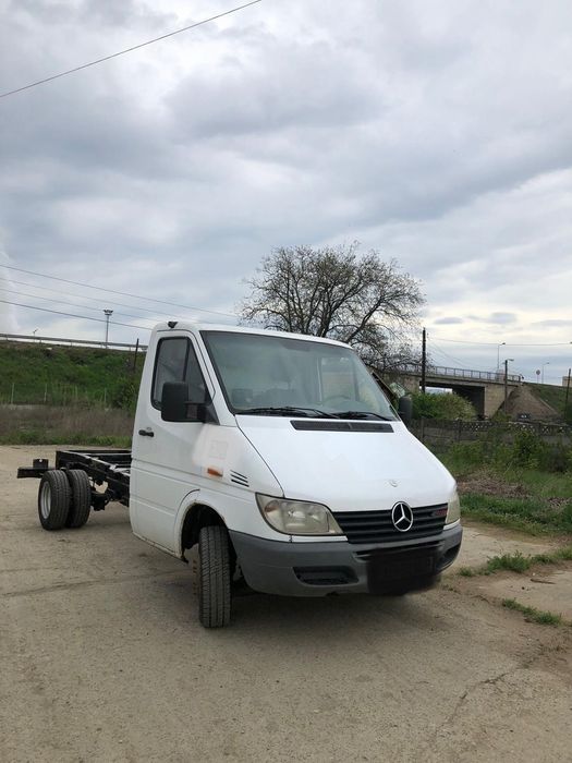 Sprinter 411, 3,5t, motor 2,2 Diesel.