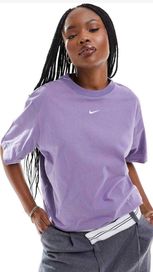 Nike Oversized Women's Essential Tee Bf Lbr