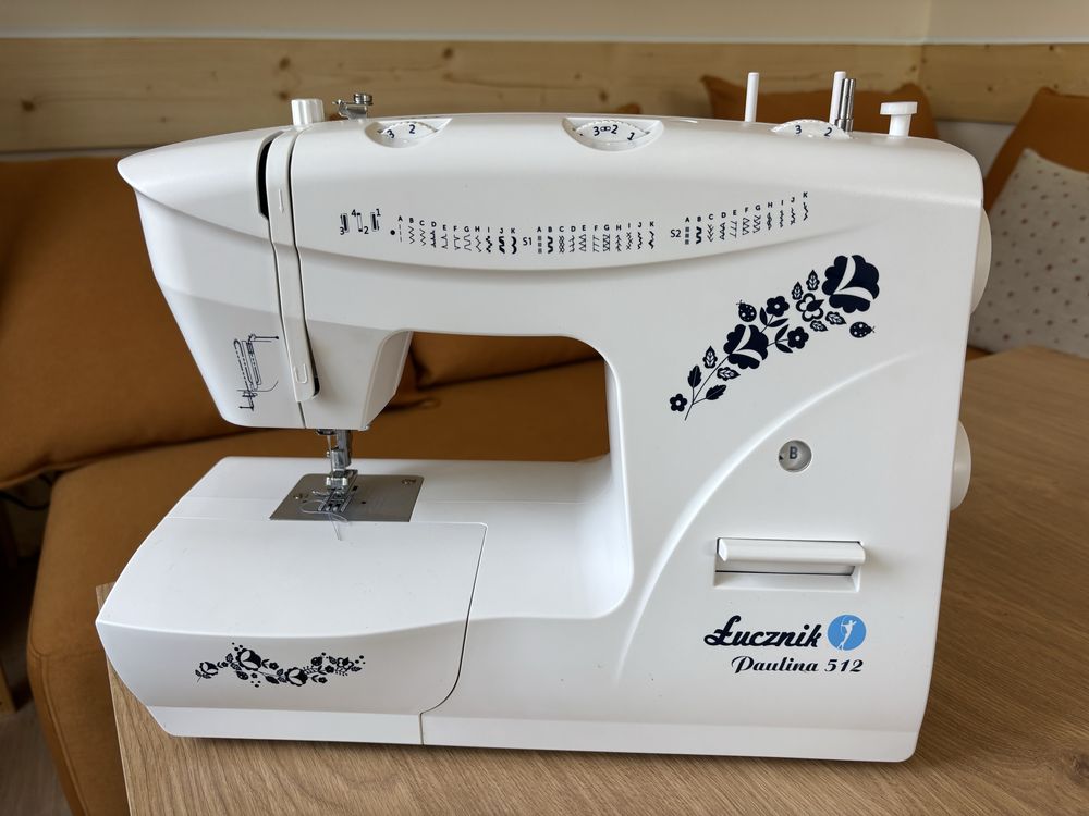 LUCZNIK PAULINA 512 + подарък конци
