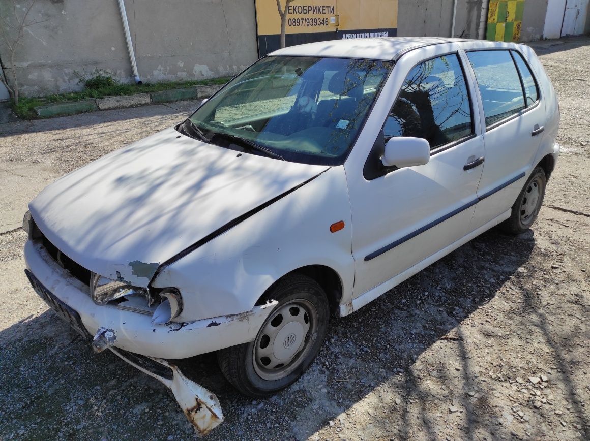 Продавам на части VW POLO 1.0 1997г.