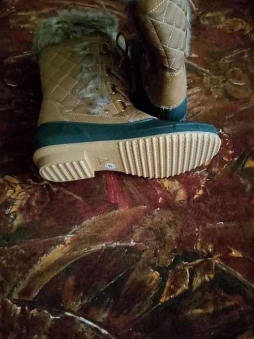 Дамски ботуши с подплата