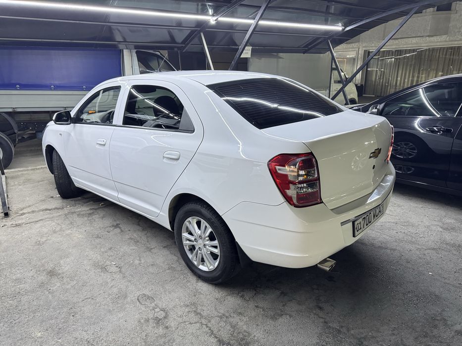 Cobalt 2022 yil avtamat tozza gaz bor 96000km prabeg