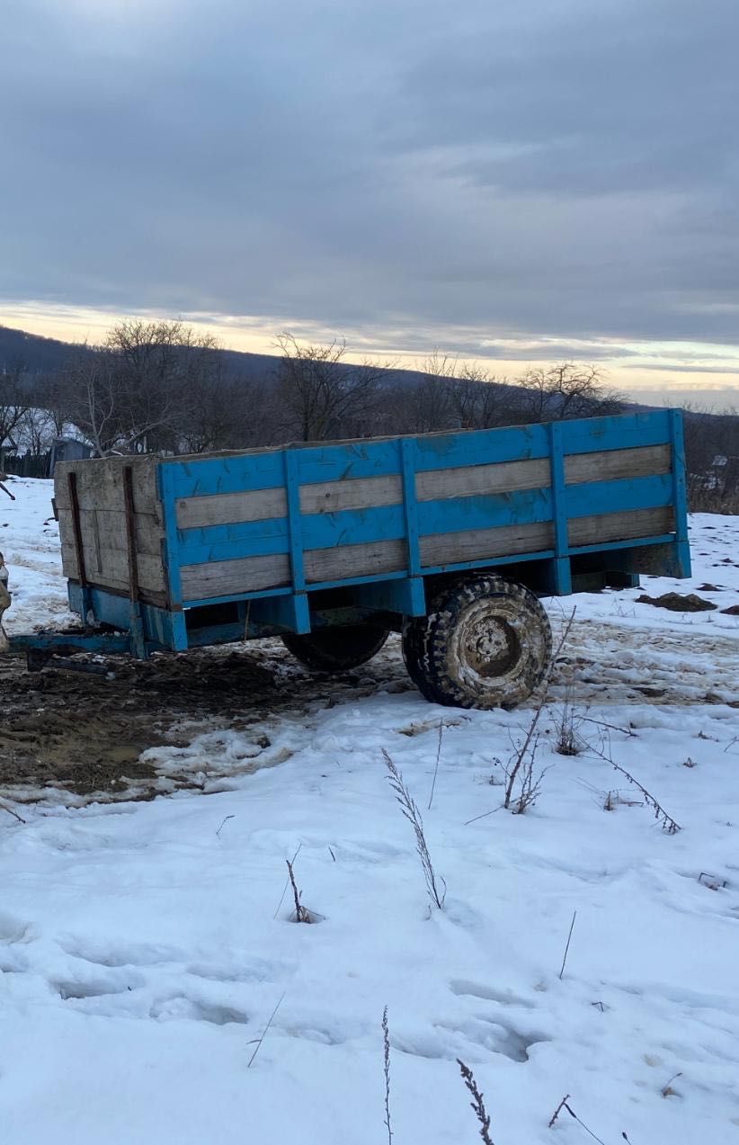 Remorcă pt tractor