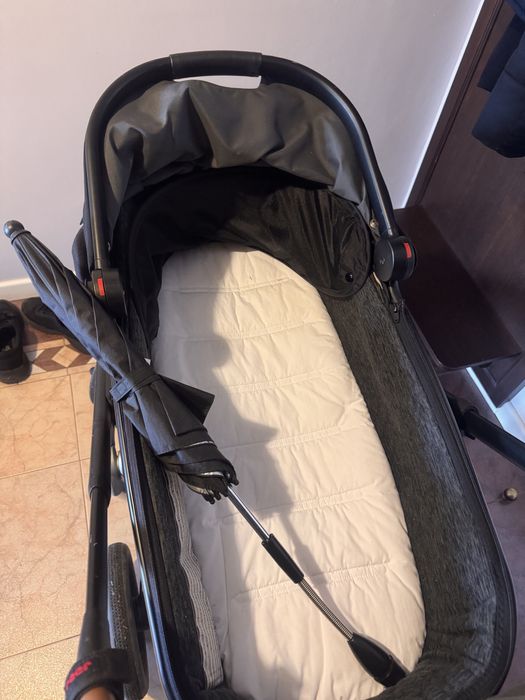 Детска количка Maxi-Cosi (лятна седалка и кош за новородено)