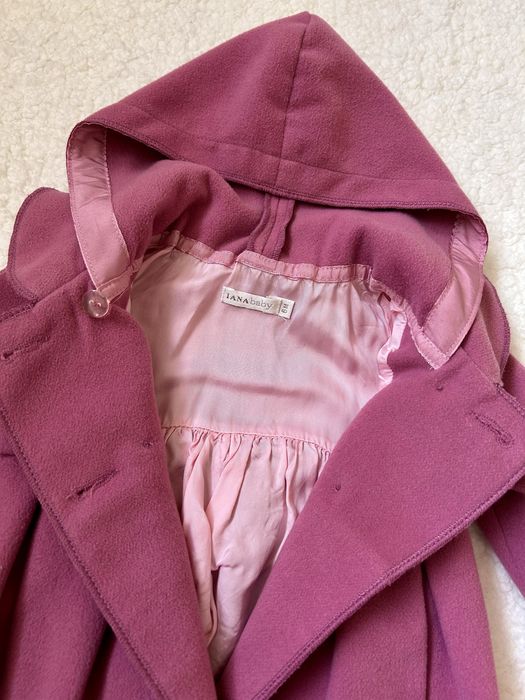 Космонавт, палто и костюм за дъжд