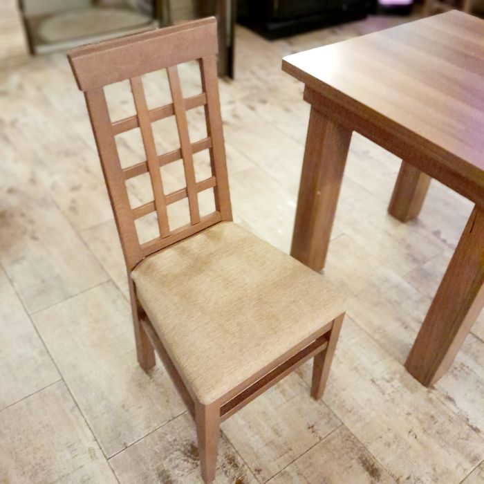 Mese si scaune restaurant set