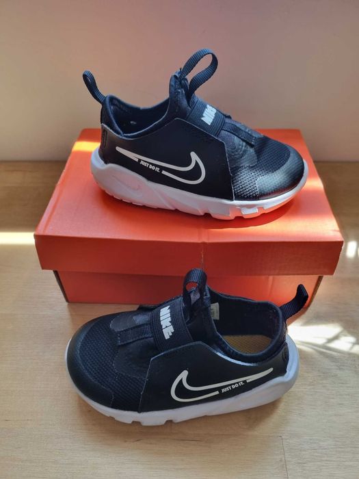 Маратонки Nike Flex Runner 2 размер 25 черни