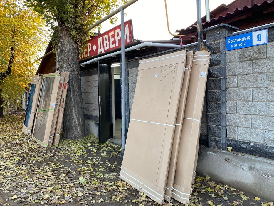 Входные двери. Наружные двери. Сыртқы есіктер. Темір есіктер.
