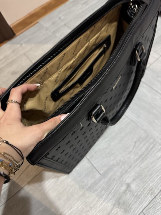 Geantă noua brandul Wittchen (prețul original 635 de lei)