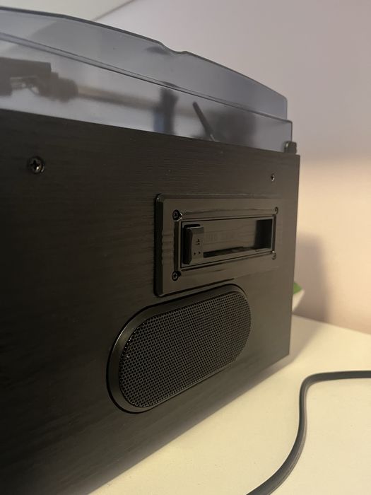 !! VAND URGENT!!Pick Up Auna DAB/Cd Player/Tape Player