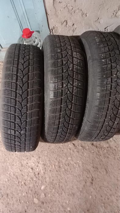 Зимни гуми 185/65/15 цола