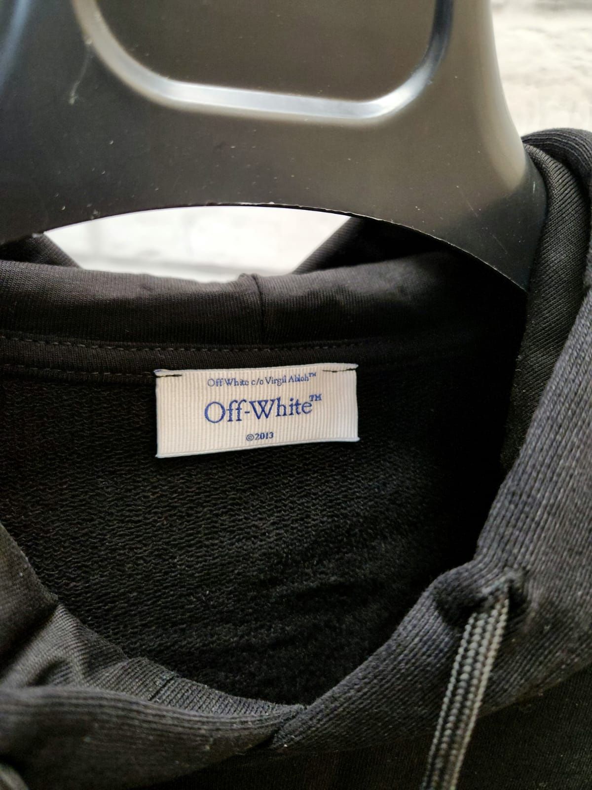 Off White суичер
