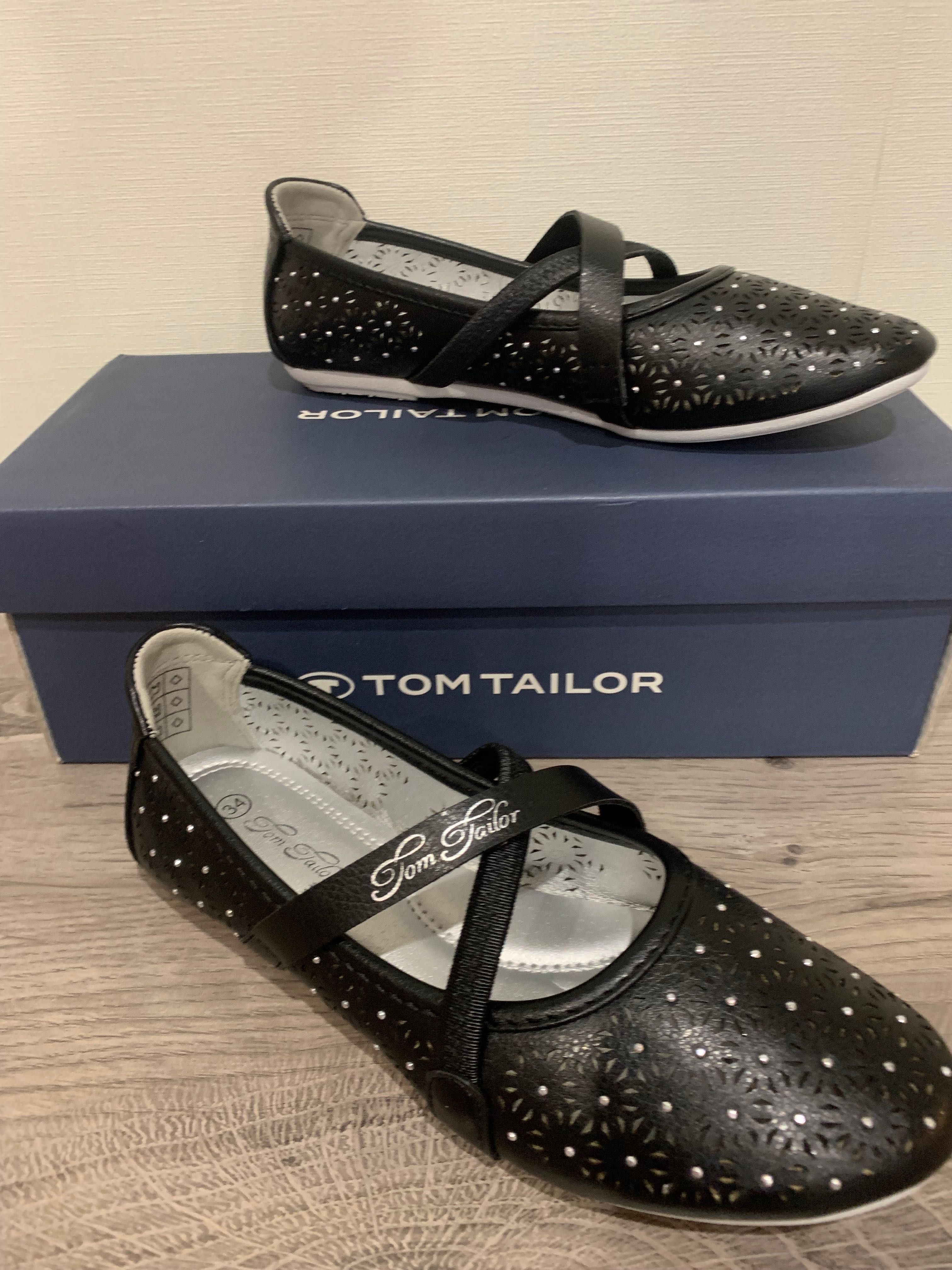 Нови обувки с камъни Tom Tailor / 34 номер