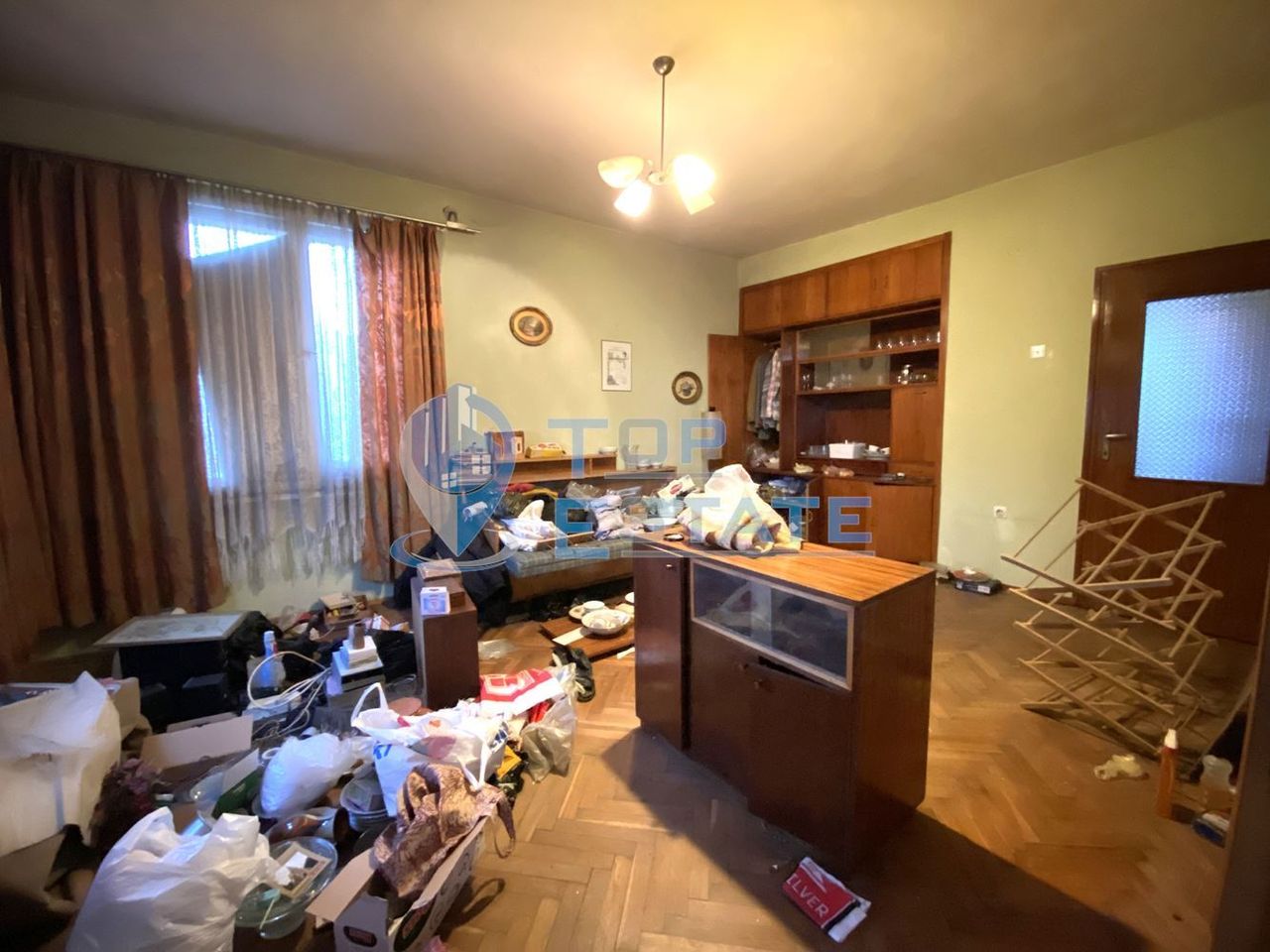 Продава се Многостаен апартамент в Горна Оряховица - 100 кв.м за 767 €/кв.м - Снимка #2