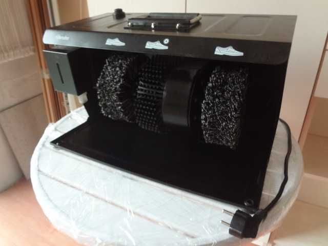 Нова немска машина за почистване на обувки