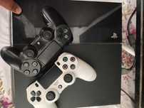 PlayStation 4: model normal, original.