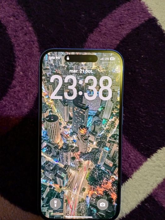 Vand sau schimb iphone 16