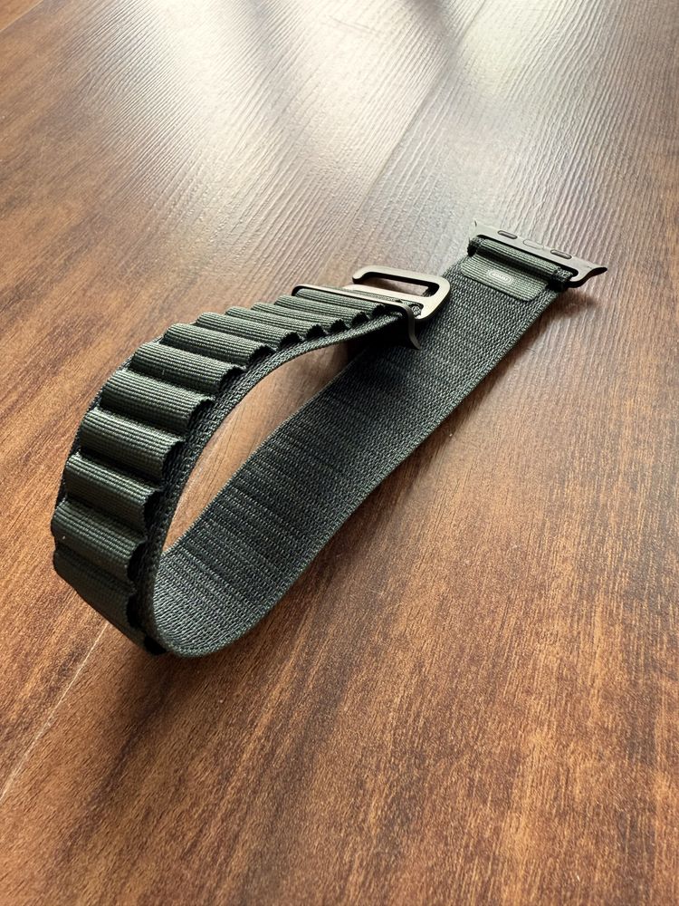 Оригинална Apple Alpine Loop каишка - НОВА, зелена (Apple Watch Ultra)