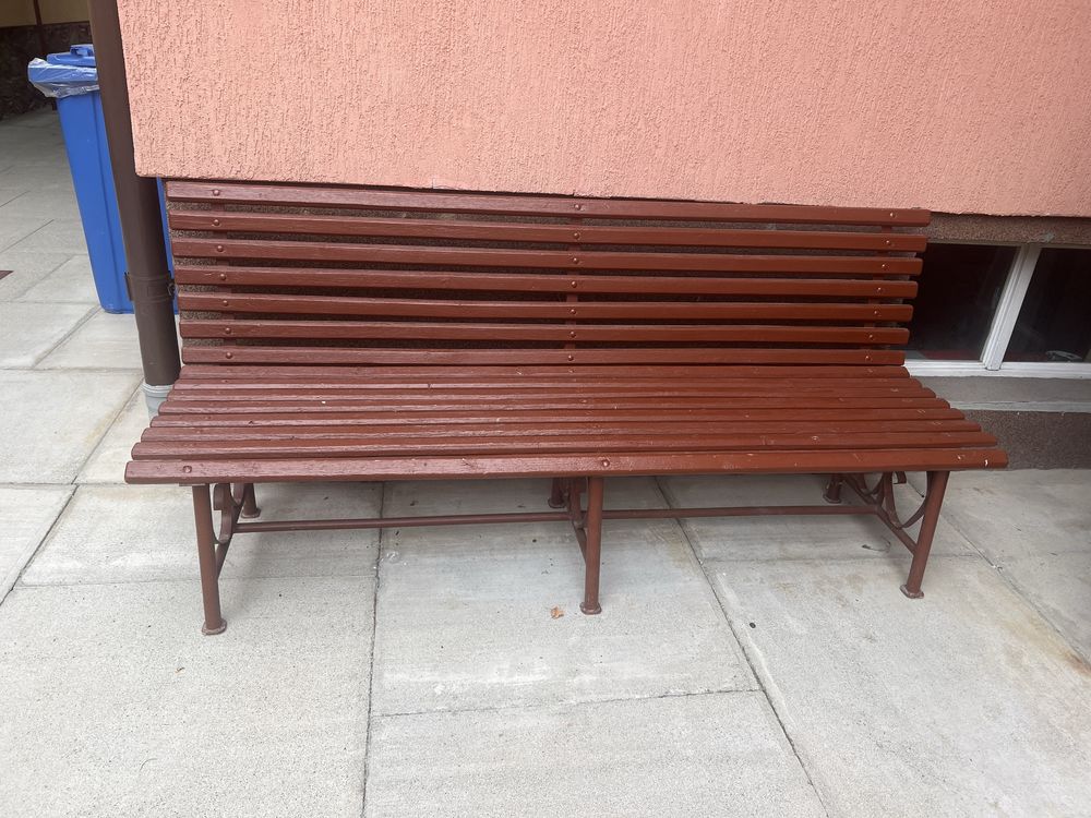 Vand banca solidă pentru curte