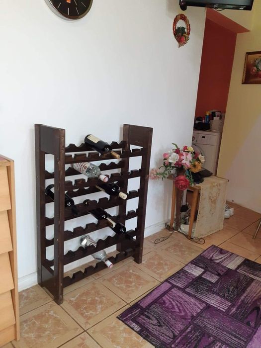 Vand suport de vin 42 sticle