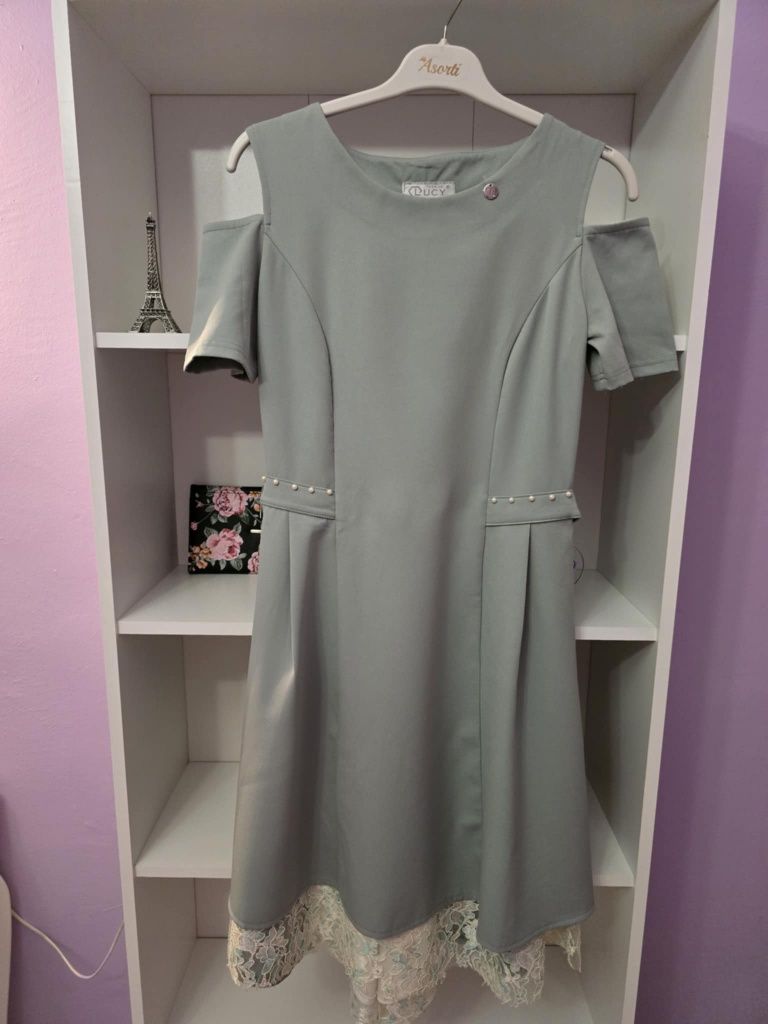 Разкошна рокля Lucy fashion