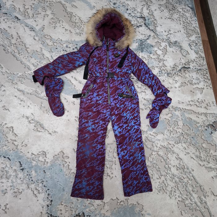 Продам зимний комбинезон фирма Томас