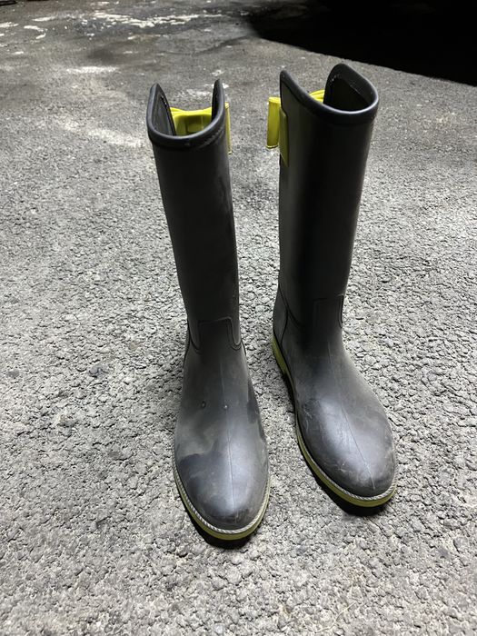 Резиновые сапоги женские 37 размер