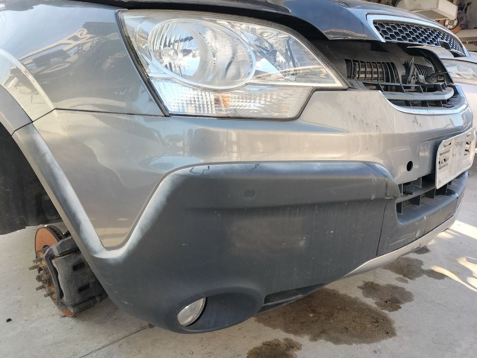 Предна броня с парктроници Opel Antara / Опел Антара 2008г.