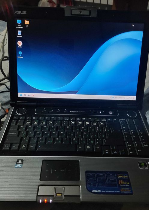 Ноутбук Asus 15 дюймов в хорошем состоянии