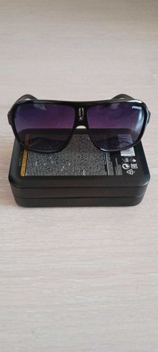 Слънчеви очила Carrera