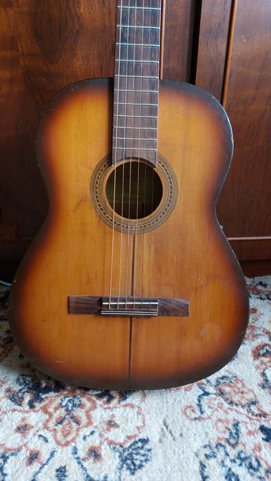 chitară clasica 4/4 Reghin România 1975