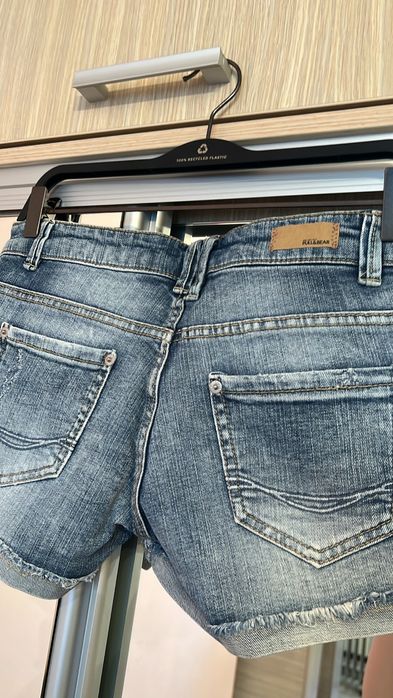 Pantaloni scurti Pull&Bear
