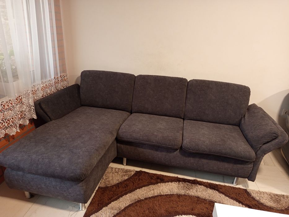 Vând colțar in stare foarte bună