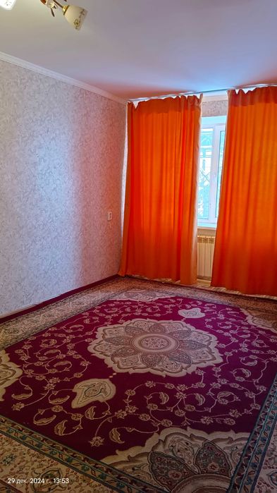 Продам квартиру, в районе Угольник ,