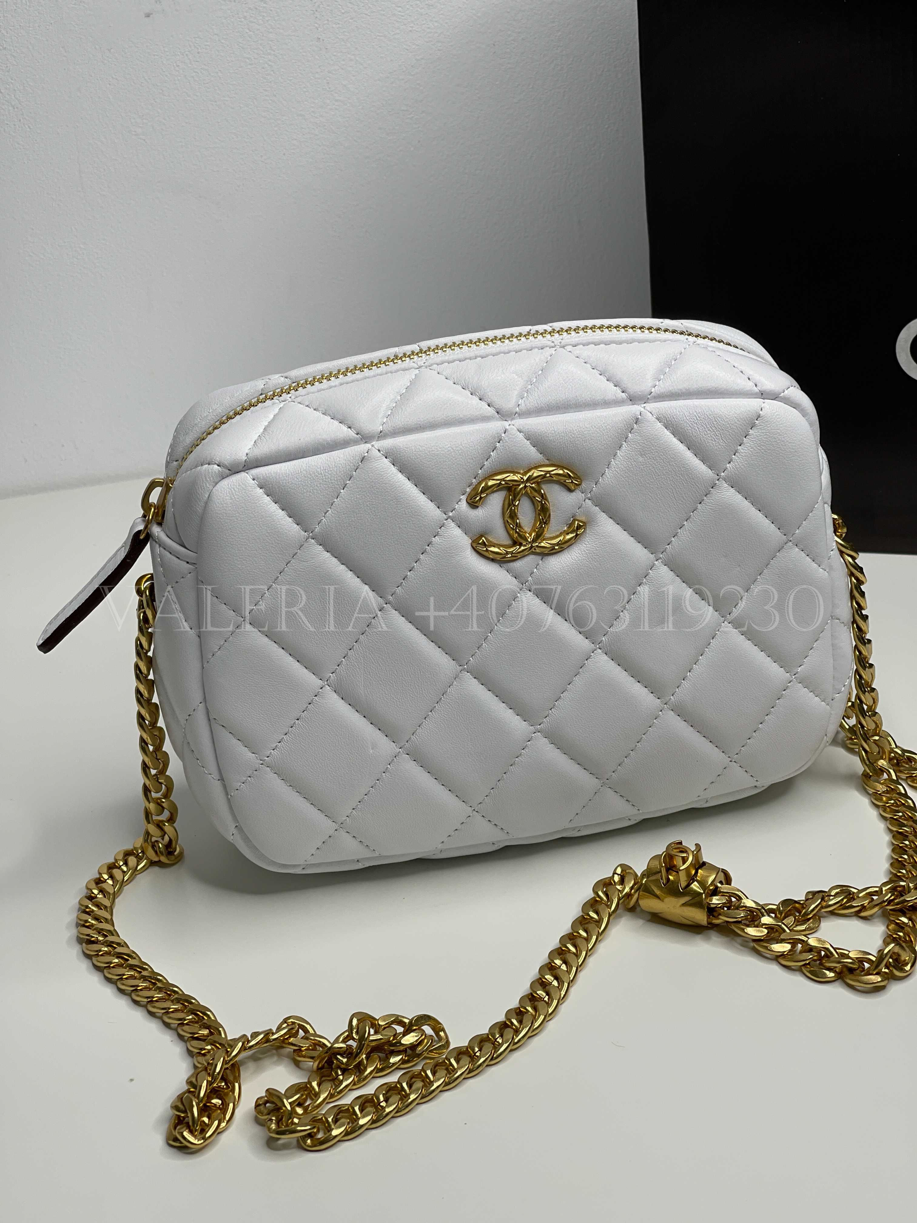 Geanta Chanel Camera Case White Leather