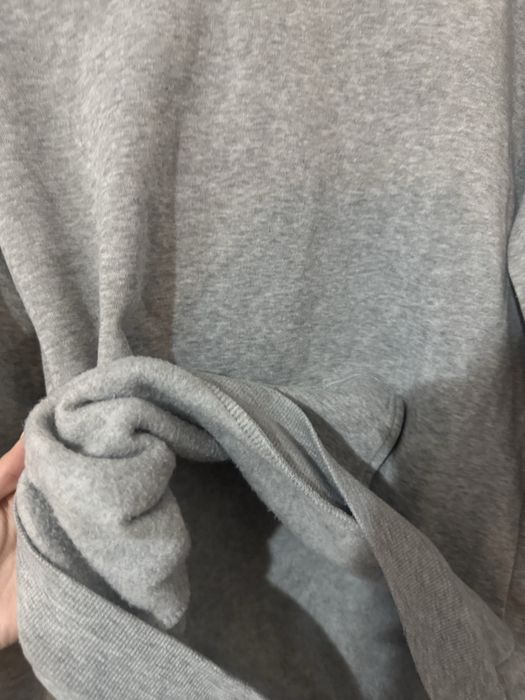 Сив суитчър-ватиран