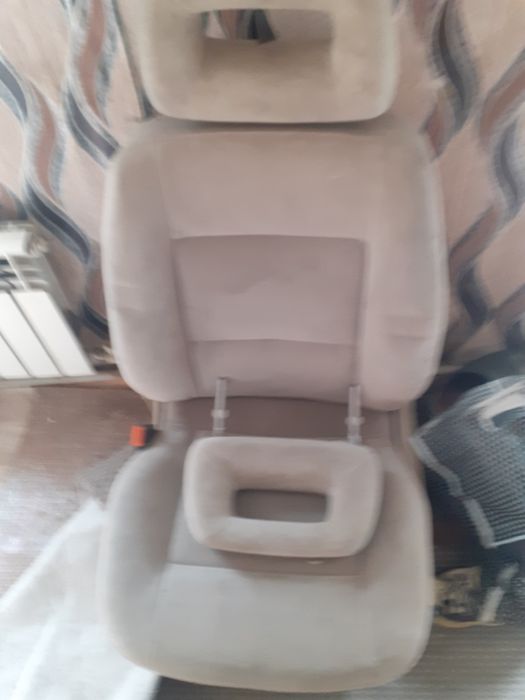 Продам сидение водительское Ауди