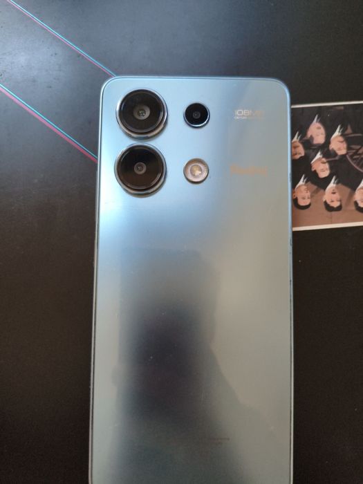 Продается REDMI NOT 13 4G 8/256 полный комплект коропка, зарядка,чехол