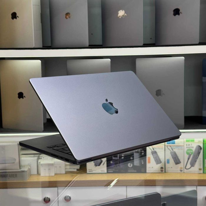 MacBook Pro M3 Max 36/1 TB Nasiya Savdo