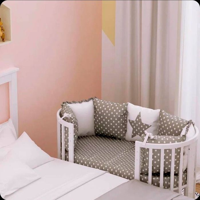 Кроватка-трансформер + комод-пеленатор (полный комплект)

Продаю дет