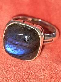 Inel argint cu piatră semiprețioasă lapis lazuli