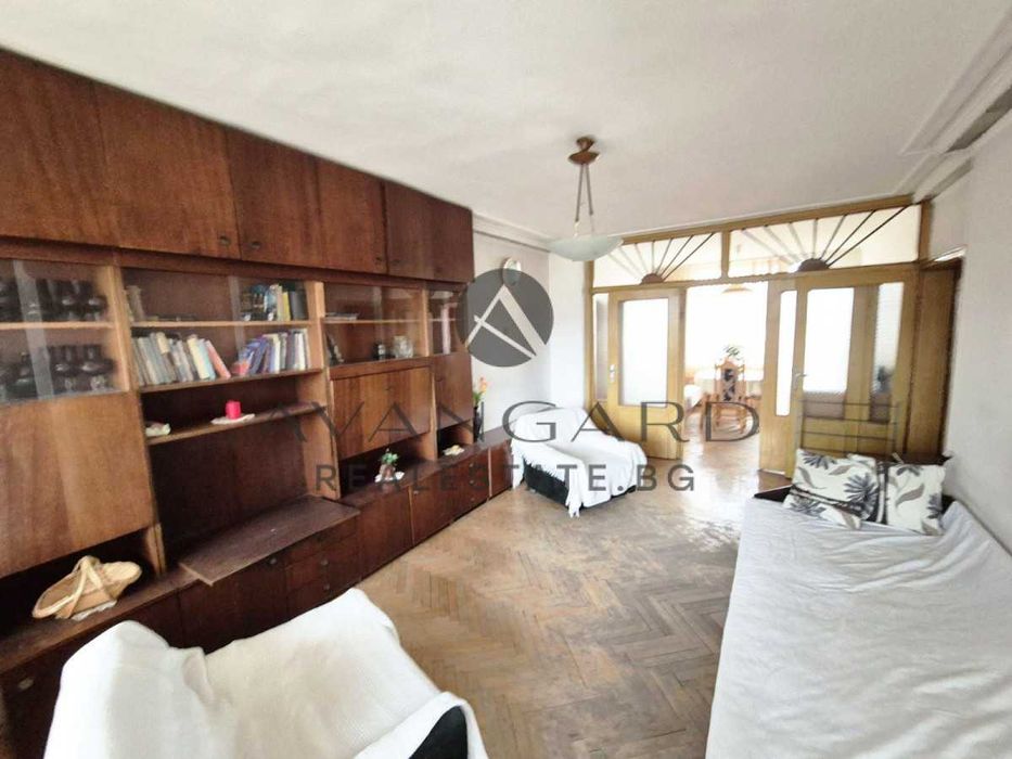 оф.24258 Четиристаен обзаведен/ Камела