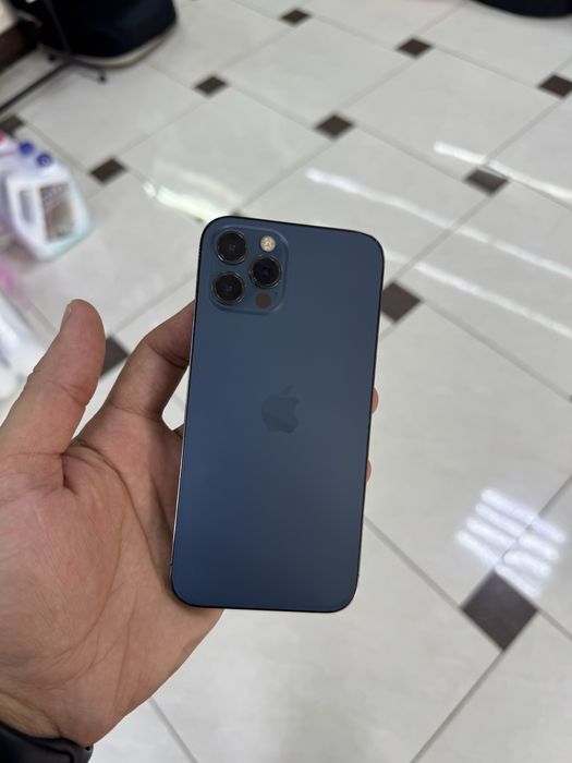 Iphone 12 pro xolati yaxshi srochni sotaman