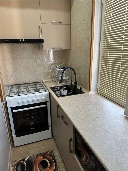 Аренда квартиры максим горький бий буз базар Салам чайхана художник