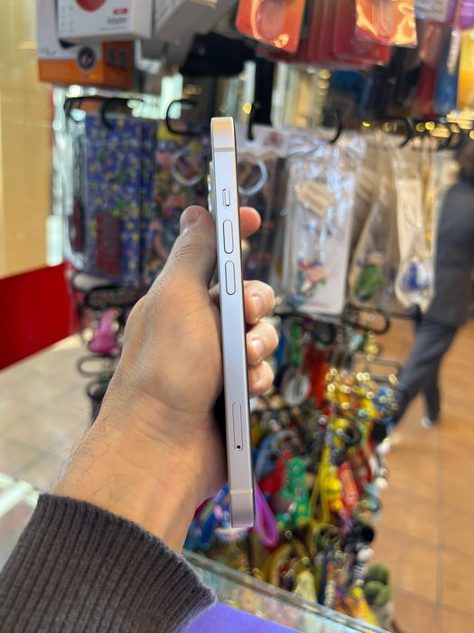 iPhone 14 Белый 128ГБ в идеальном состоянии