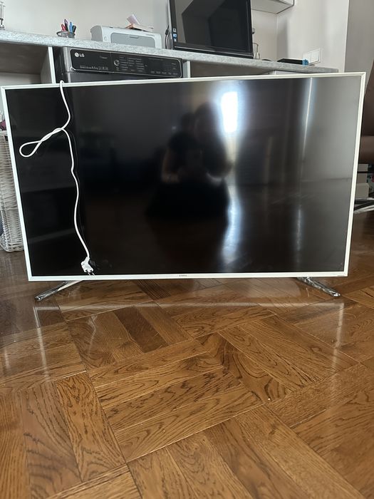 Телевизор samsung