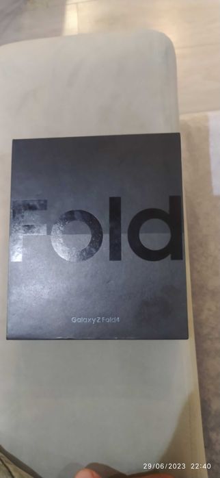 Galaxy Z Fold4 нов