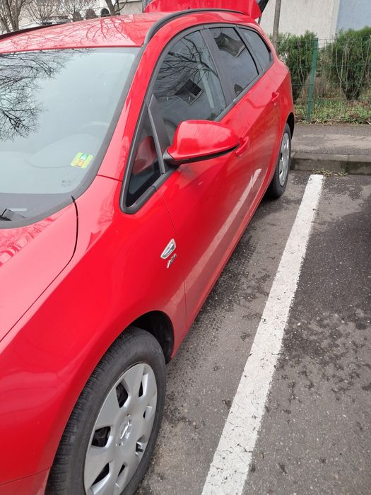 Opel astra j sports tourer