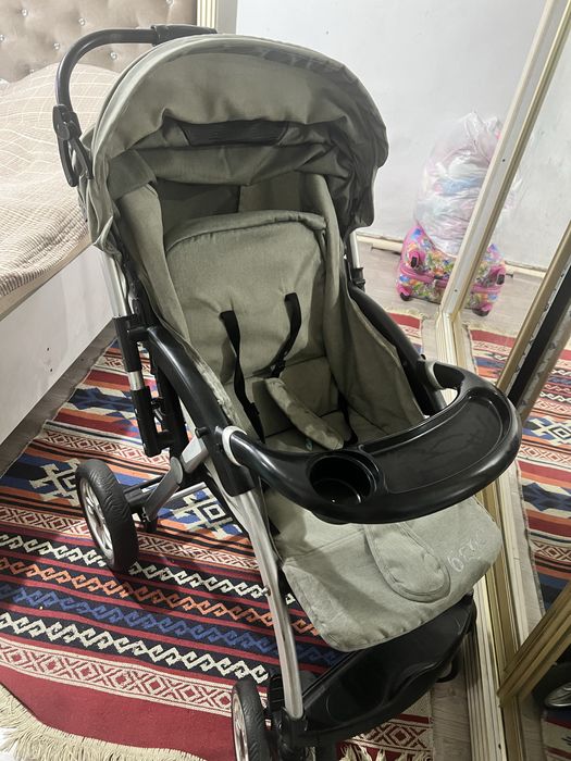 Отдам коляску Барс